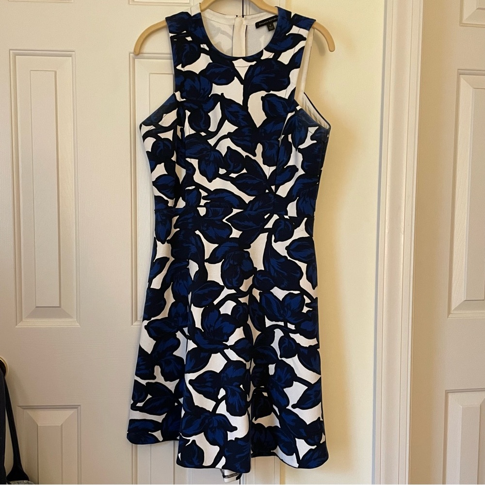 Banana Republic Black/Blue Leaf Print Fit & Flare Dress Size 8